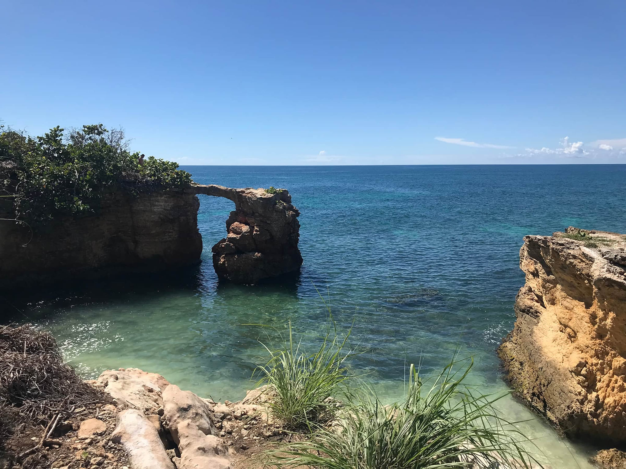 Puente de la piedra in Cabo Rojo, 2 hours drive on the south shore