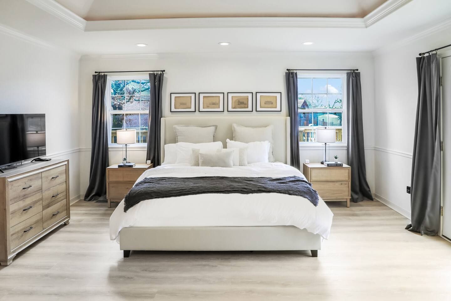 BEDROOM 1 (Master Suite w/ trundle, sleeps 4)