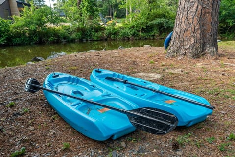 Kayaks ready for your adventure!