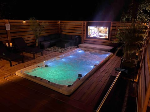 Private Cozy Hideout | Metro Atlanta Getaway