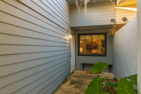 Gainesville Fur Friendly Condo
