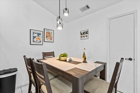 Pet-Friendly Family Home w/ Yard
