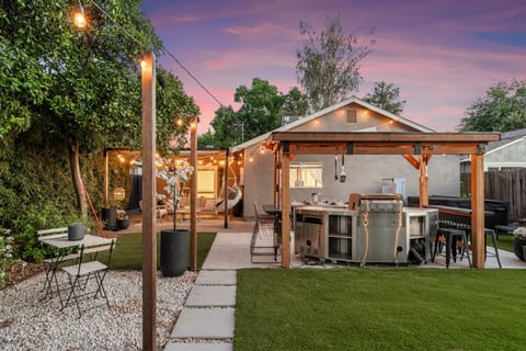 City of Trees House with Hot Tub & Game Room