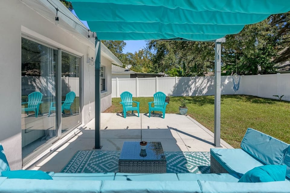 Coastal Cottage Near Beaches w/ Golf Cart Rental! image 1