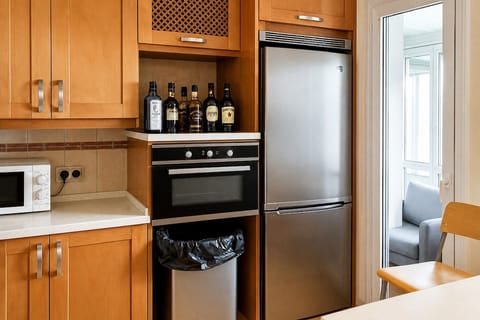 Modern Kitchen with Stylish Appliances