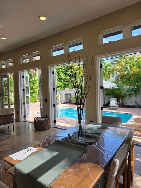 Blanca Cottage| Private 2BR Pool Home Near Siesta