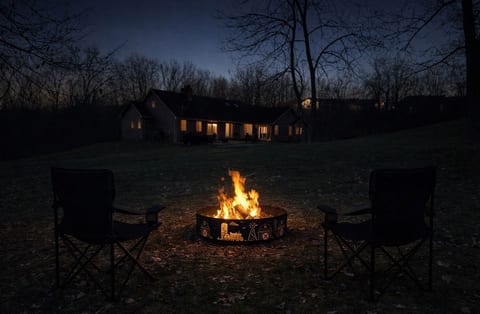 Homestead Hideaway | Peaceful 16 Acres | Fire Pit image 1