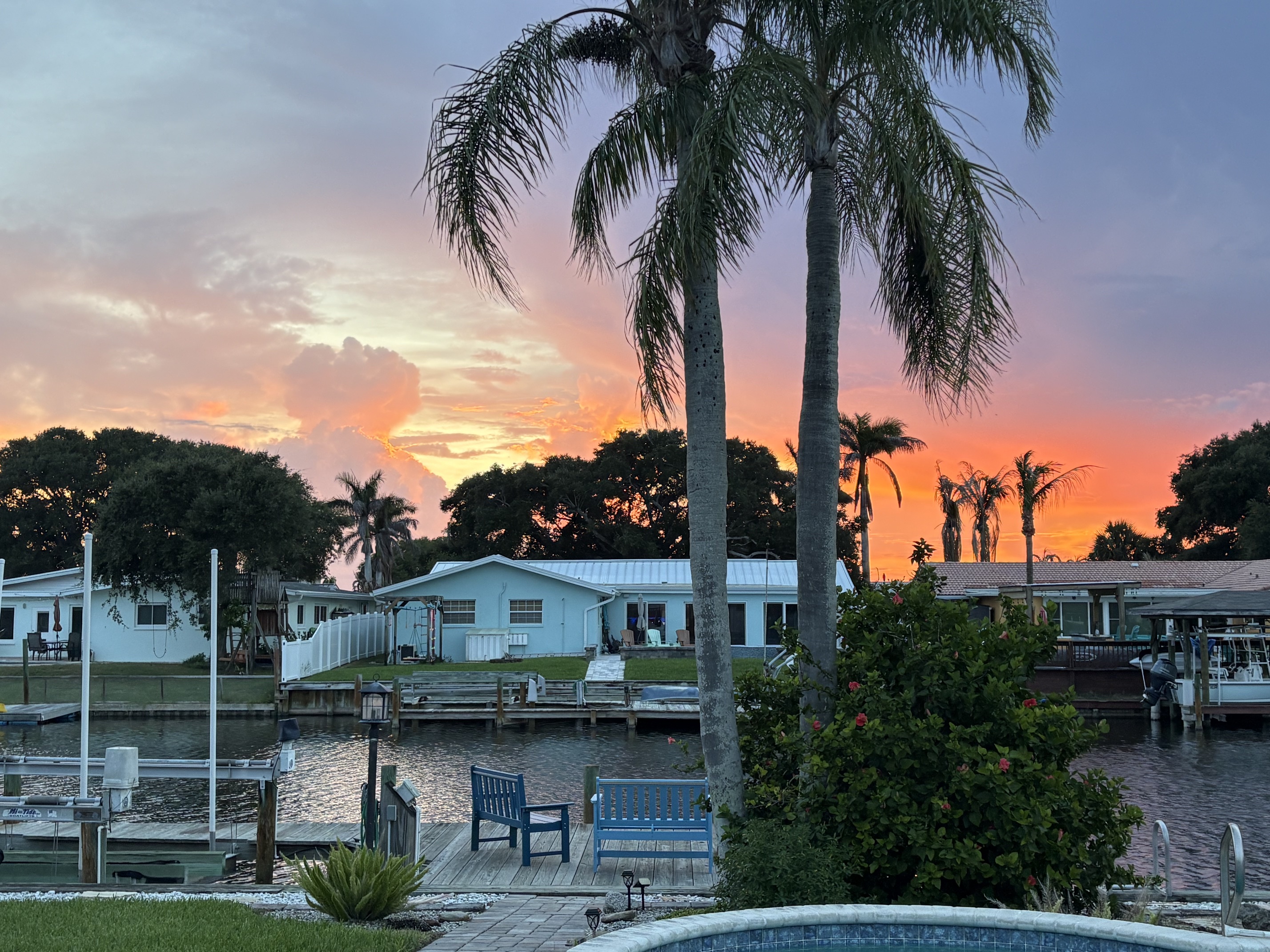Cocoa Beach pool house--walk to beach