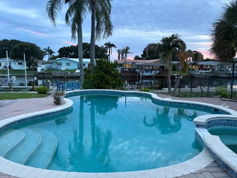 Private pool