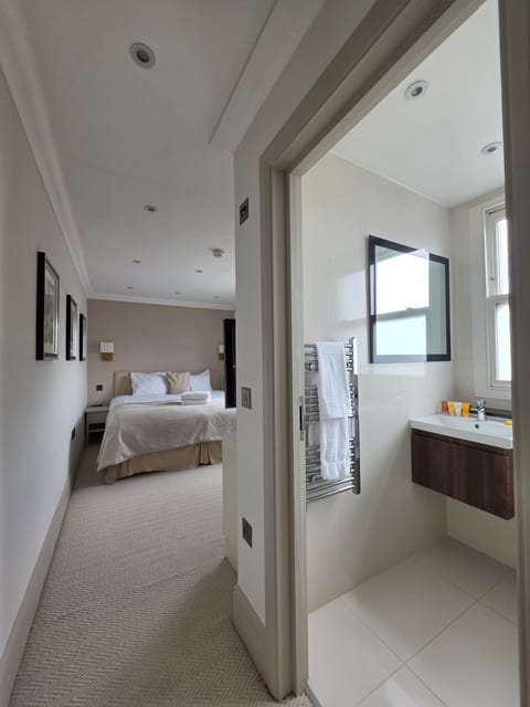 Kensington Skyline Penthouse