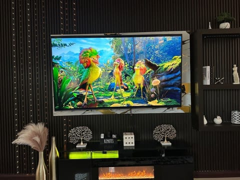 Paradise Harbour Tropical Luxury Retreat +Fully AC
