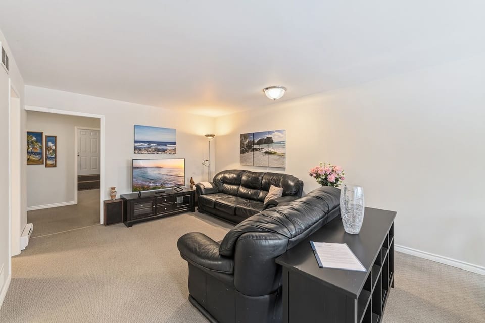 Total Tranquility -
One Bedroom Apt. pets welcome image 1