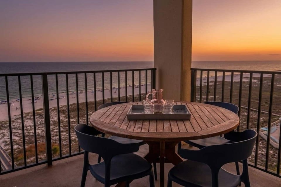 Private Balcony: Watch the sunset over the Gulf of Mexico from your private beachfront balcony. The perfect spot for outdoor dining or a morning coffee while enjoying the panoramic ocean views.