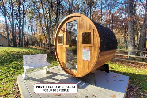 PET friendly - SAUNA - FREE EV charger - ping pong image 4