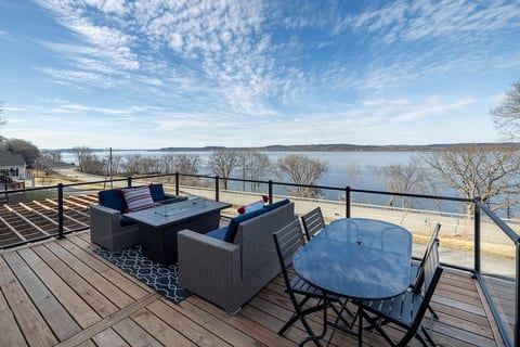 Lake Pepin Hillside Vista image 2