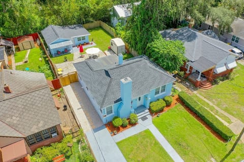 PROPERTY LAYOUT: Front House shown in foreground. Separate Guest House is located in the rear. Driveway and backyard are shared. Each home has a private entrance.