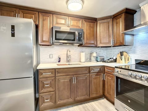Fully equipped kitchen