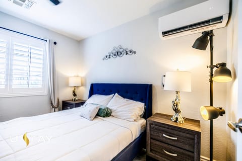 Civic Centre, Compact Microapt layout & Sprt Entry