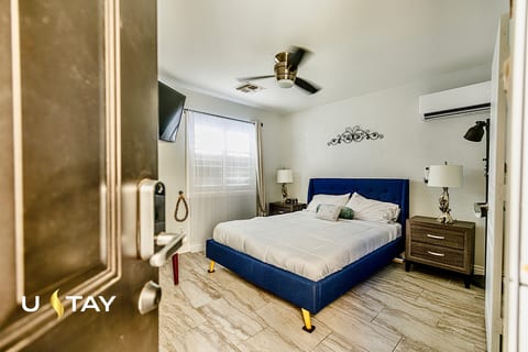Civic Centre, Compact Microapt layout & Sprt Entry