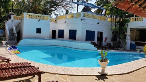 Kivuli villas, 5 bedroom house in Diani