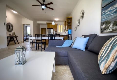 Ocean Front, Priv Beach, Gated, 2 BR