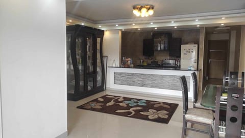 Luxurious central-located comfy apartment