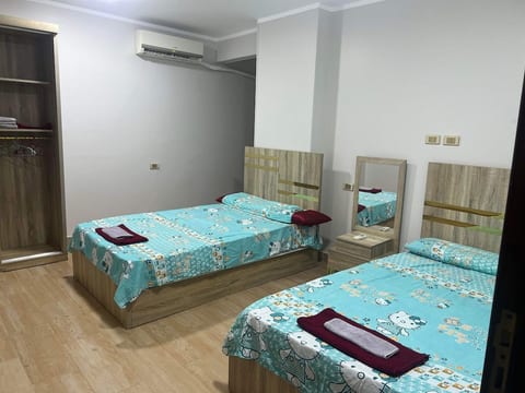 Comfy & luxurious two apartments in Gesr El-Suez