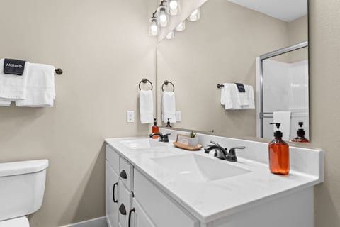 Upstairs bathroom