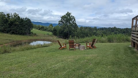 Magical Yurt Stay-30 min from SNP!-Mountain Views- image 5