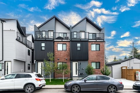 King bed Family-Friendly 3-Bedroom Home