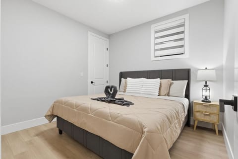 Happy Place – 1BR Minutes to Downtown