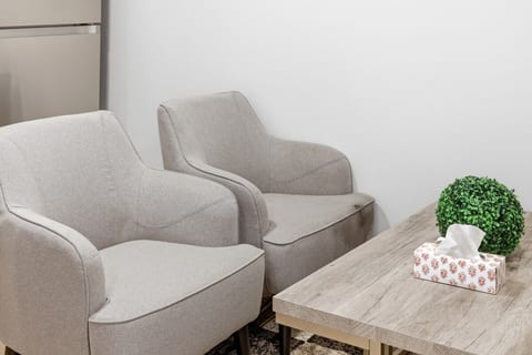 Modern & Comfortable 2-Bedroom Home in Great Area