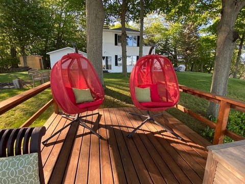 Large and very private yard that’s all yours to enjoy!