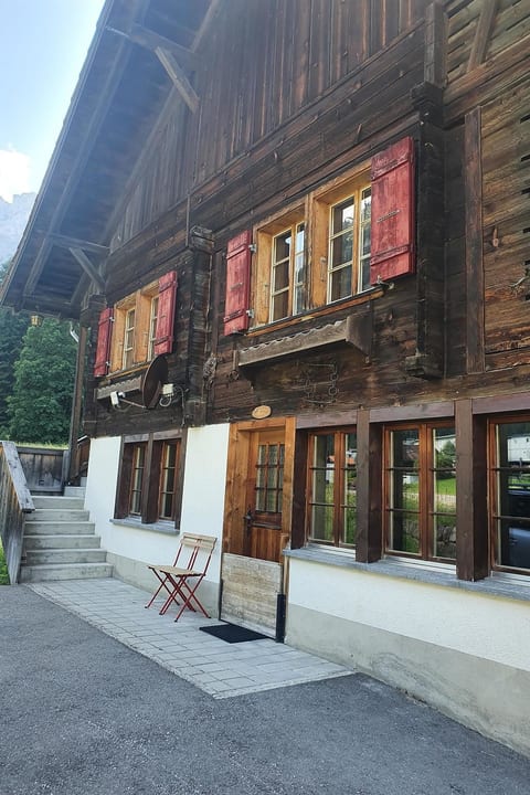 Schwendli Appartement/Fewo, Dusche, WC 3-Zimmerwohnung