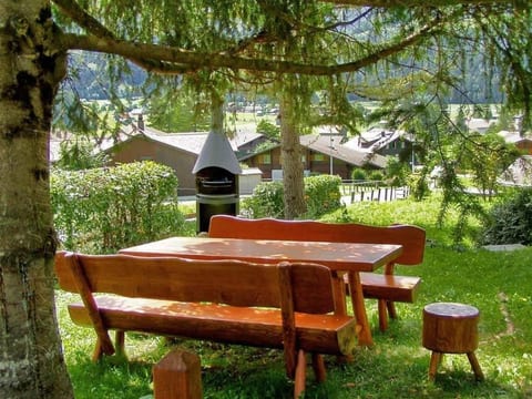 Am Brüggli # 2 Appartement/Fewo, Dusche und Badewanne, 4 oder mehr Schlafräume