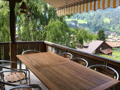Am Brüggli # 2 Appartement/Fewo, Dusche und Badewanne, 4 oder mehr Schlafräume
