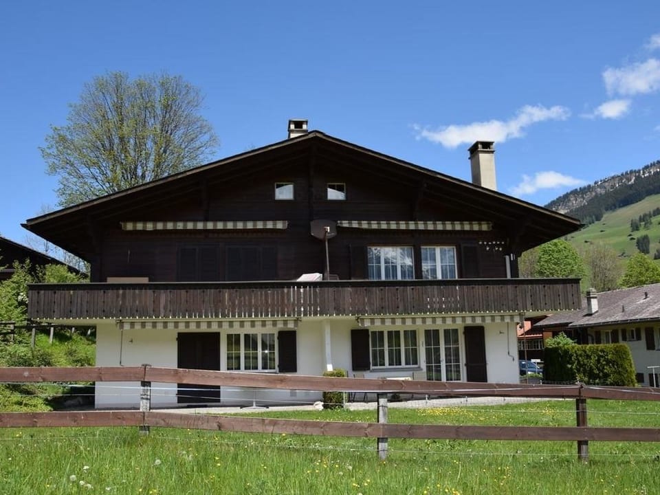 Steinbock # 2 Appartement/Fewo, Dusche oder Bad, WC, 1 Schlafraum 4-Bett-Wohnung - Lenk im Simmental
