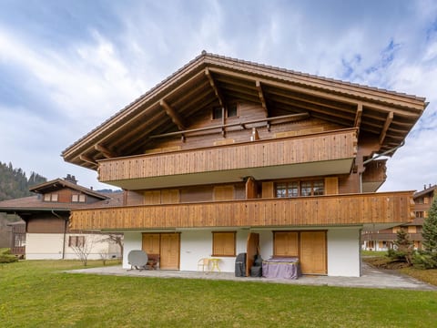 Chalet Lerchweid Lenk Appartement/Fewo, Bad, WC, 2 Schlafräume 4-Bettwohnung