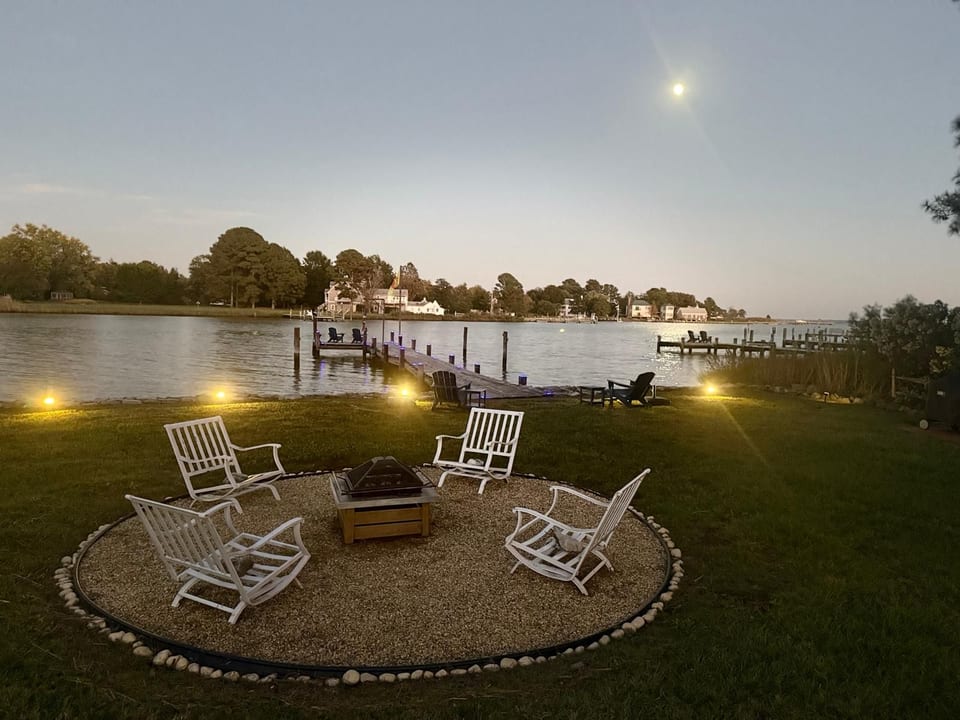 La Casita at Black Walnut-Waterfront Escape near Saint Michaels - Tilghman Island