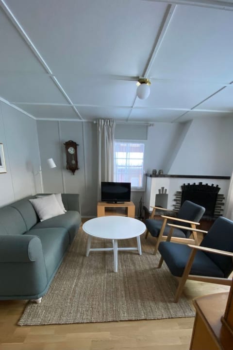 Chalet Bärgli Appartement/Fewo, Bad, WC Chalet Bärgli – Ferienwohnung Gemmi