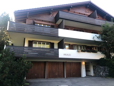 Akalei Appartement/Fewo, Dusche, WC, 3 Schlafräume 4.5-Zimmerwohnung