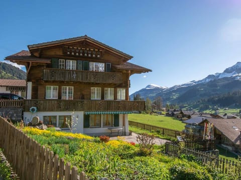 Am Strubelweg Appartement/Fewo, Dusche, WC, 3 Schlafräume 5.5-Zimmerwohnung