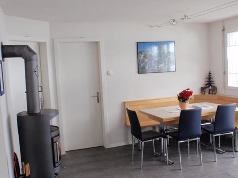 Calma Appartement/Fewo, Dusche, WC, 2 Schlafräume 3.5-Zimmerwohnung