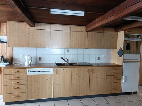Bim Lerch Appartement/Fewo, Bad, WC, 3 Schlafräume 4.5-Zimmerwohnung