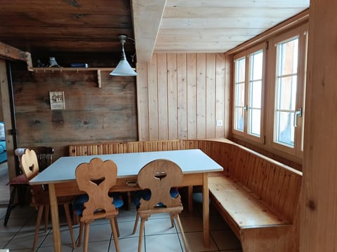 Bim Lerch Appartement/Fewo, Bad, WC, 3 Schlafräume 4.5-Zimmerwohnung