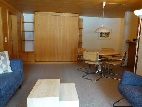 Kronenplatz 6 # 2 Appartement/Fewo, Dusche oder Bad, WC, 1 Schlafraum