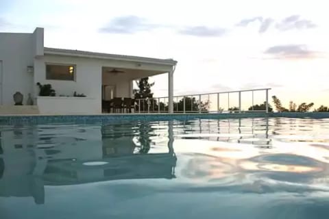 La Di Da - Pelican Key