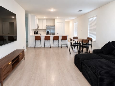 3BR by Gruene & Rivers | Minutes to Schlitterbahn