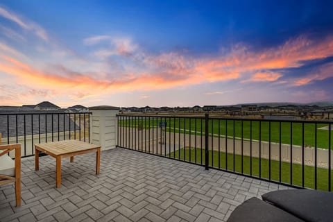 5BR Meridian Home – Hot Tub & Family Play Space