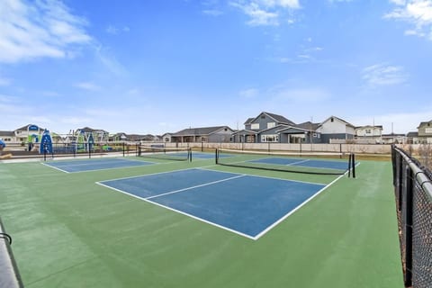 5BR Meridian Home – Hot Tub & Family Play Space